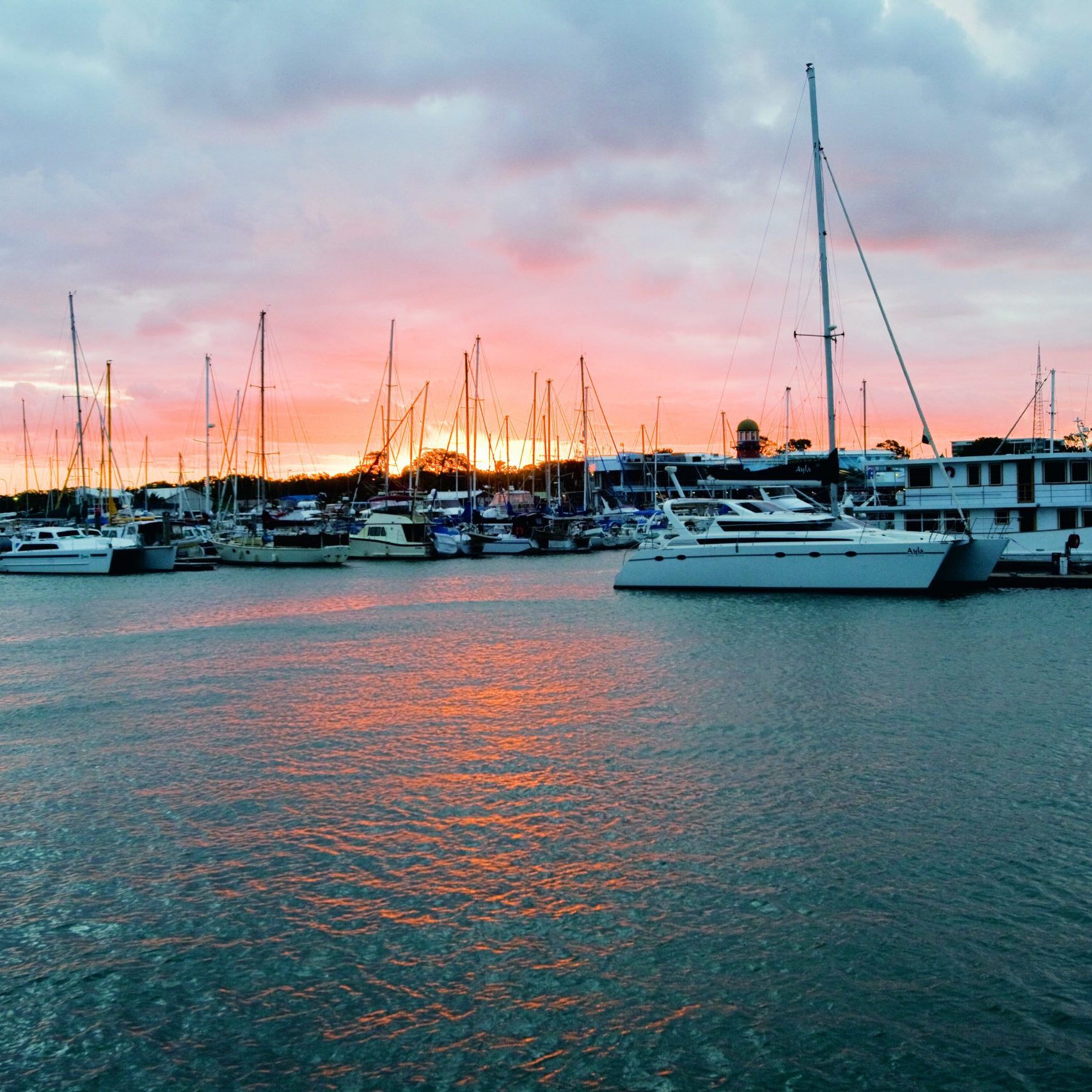 Sunset-Cruise-Hervey-Bay-Marina